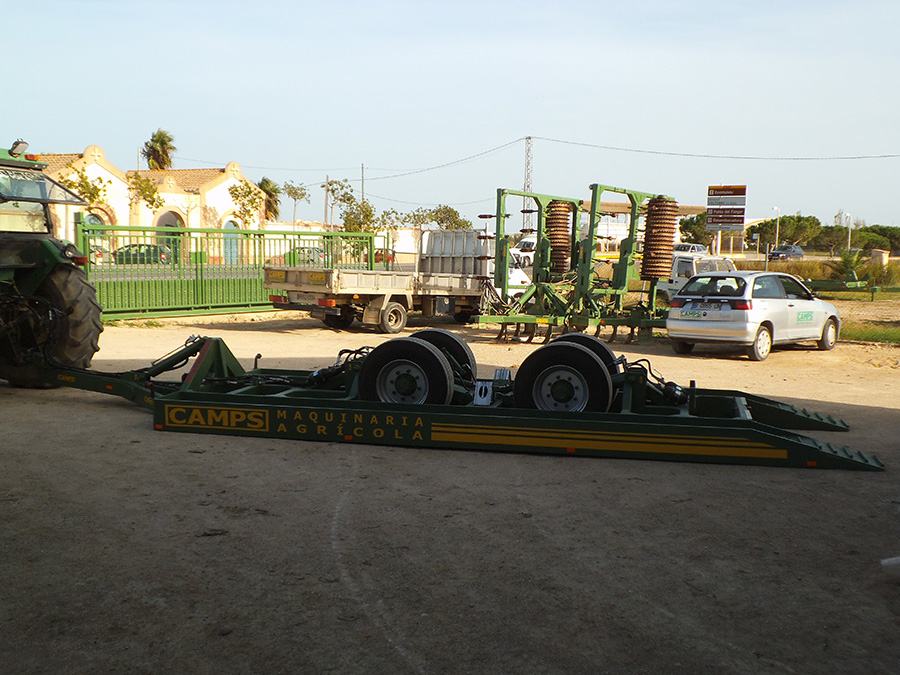 plataformas-transporte-tractores-ruedas-hierro