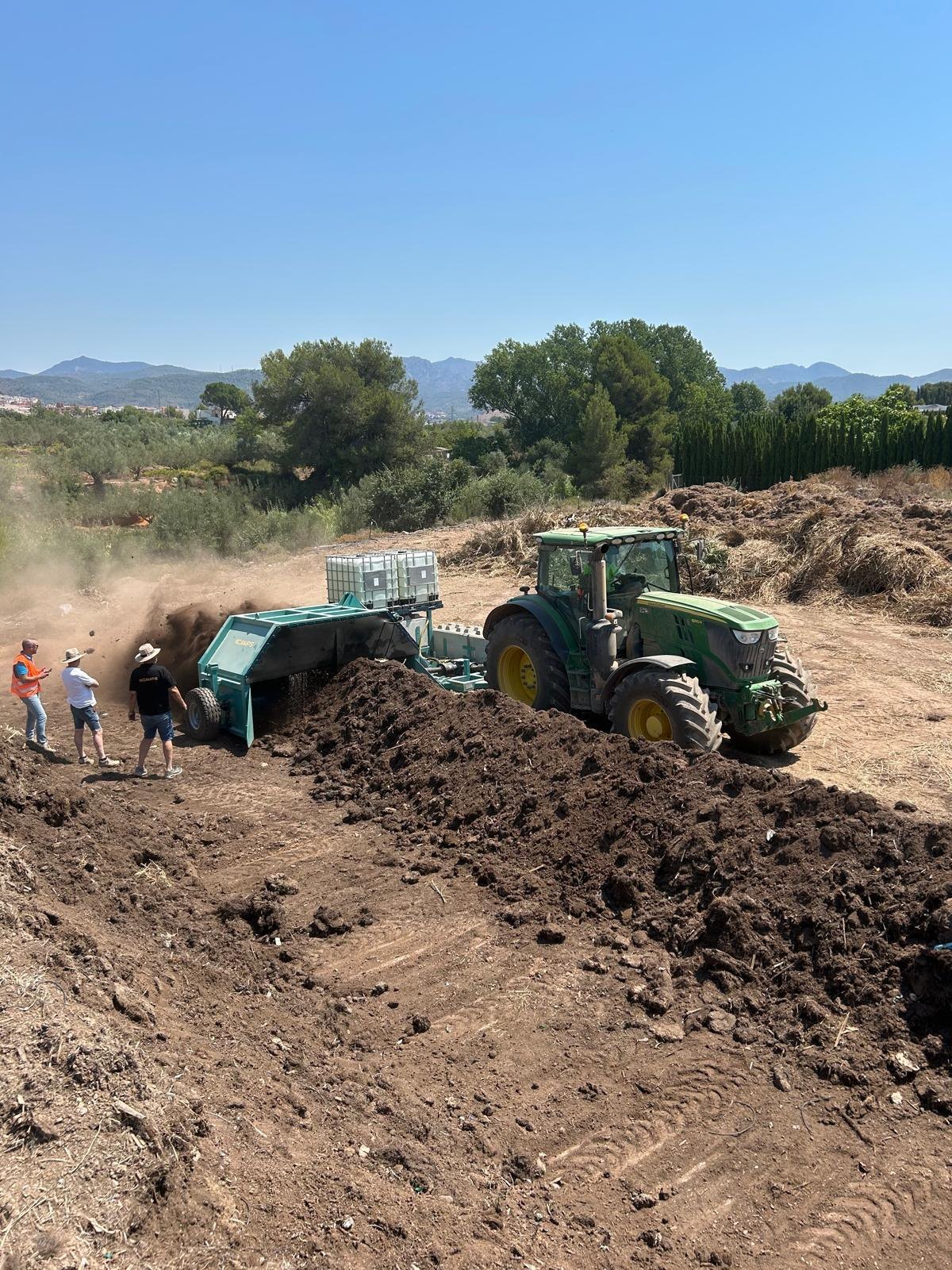 Volteadora de compost VCC1-3500 (arrastrada)